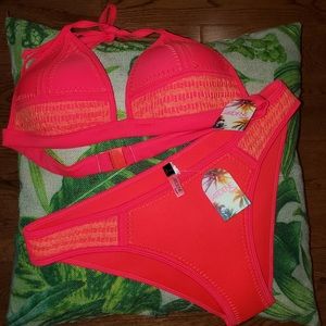 BN with tags bikini set neoprene